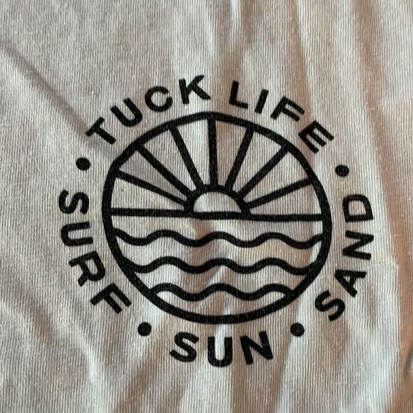 TUCK LIFE GETAWAY DAYS PRINT CREW NECK T-SHIRT - Picture 4 of 10